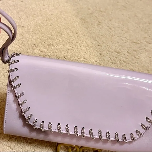White House Black Market Lavender Clutch with Chain Accent - NWOT - Picture 10 of 10